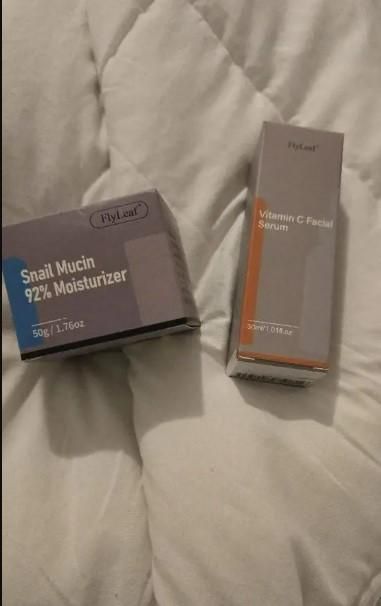 विटामिन सी सीरम तेल और स्नेल म्यूसिन क्रीम 30ml प्रत्येक कॉम्बो